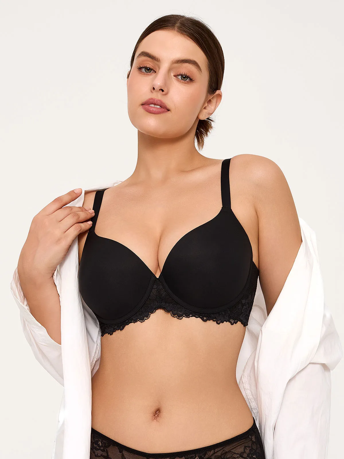 Delicate Embrace Lace Underwire Bra - Image 6