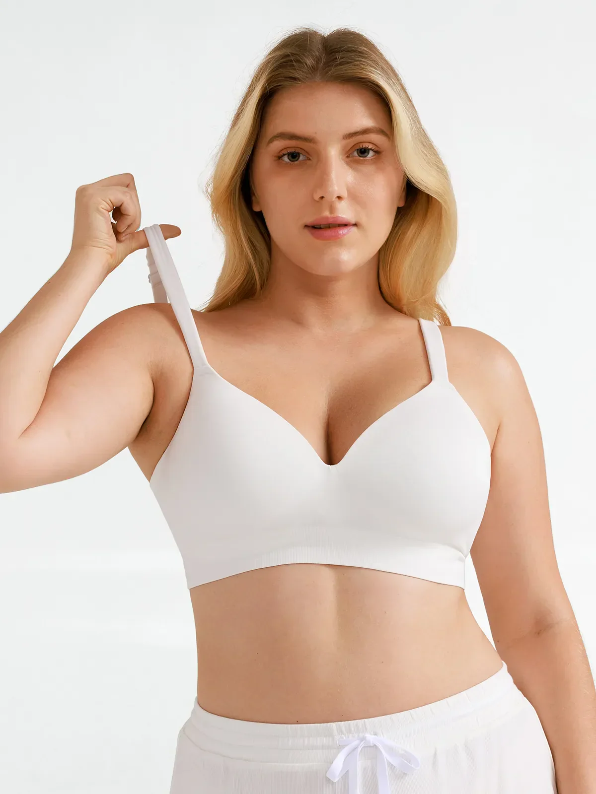 Seamless Wireless Adjustable Wide-Strap T-Shirt Bra - Image 6