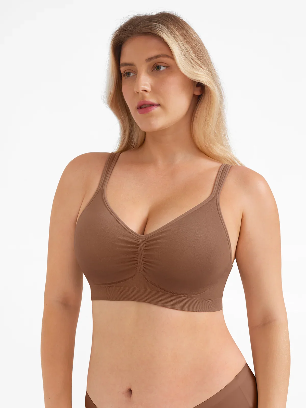 Seamless Wireless Wide-Strap Everyday Bra - Image 15