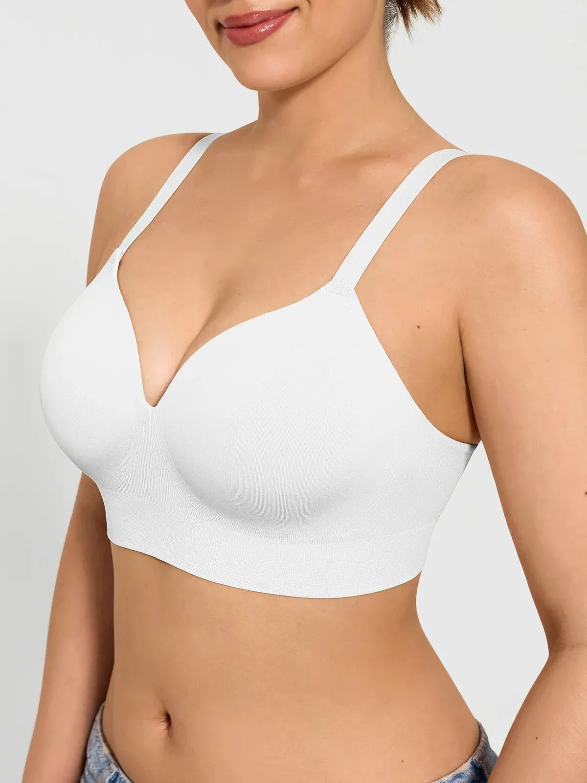 ContourLift™ Seamless Wireless Shaping Push Up Bra - Image 45